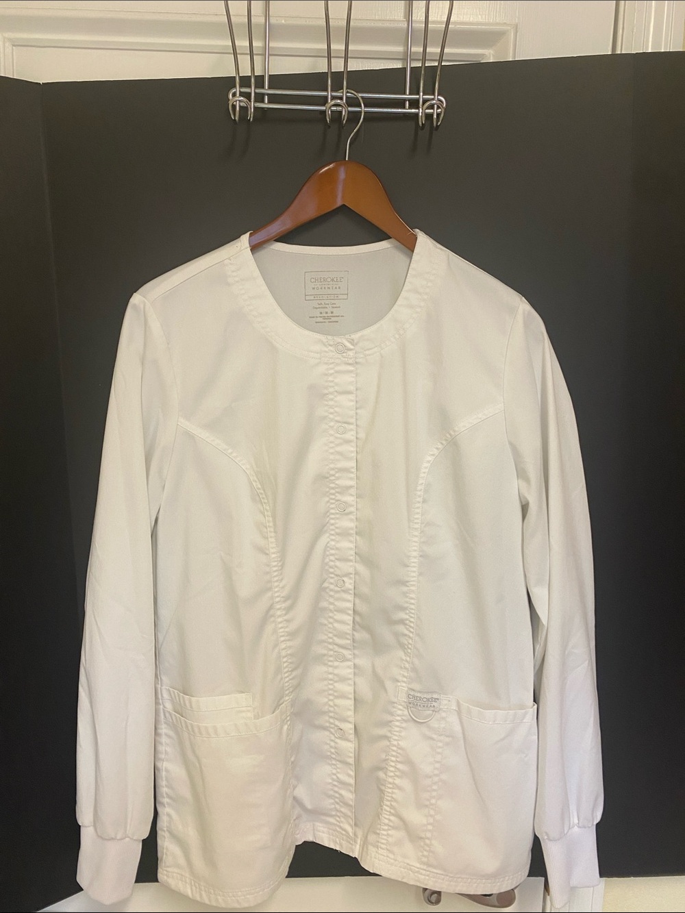 Cherokee Revolution Workwear White Scrub Uniform Jacket Size Medium 8-10